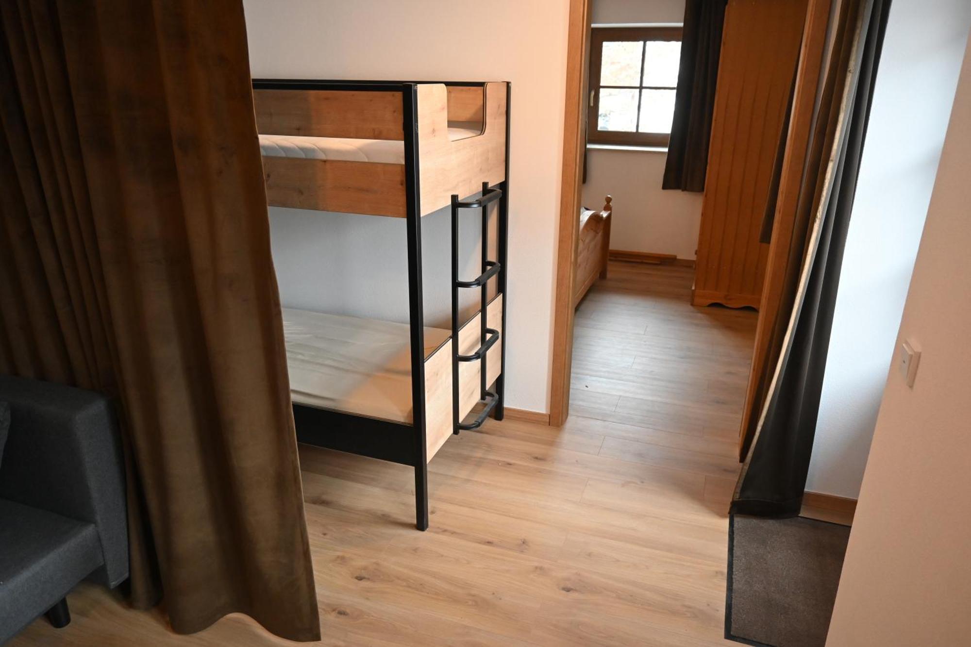 Nicky Apartments And Studios نيديراو المظهر الخارجي الصورة