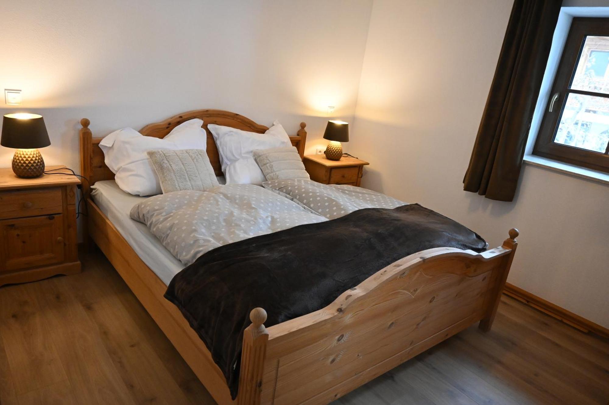 Nicky Apartments And Studios نيديراو المظهر الخارجي الصورة