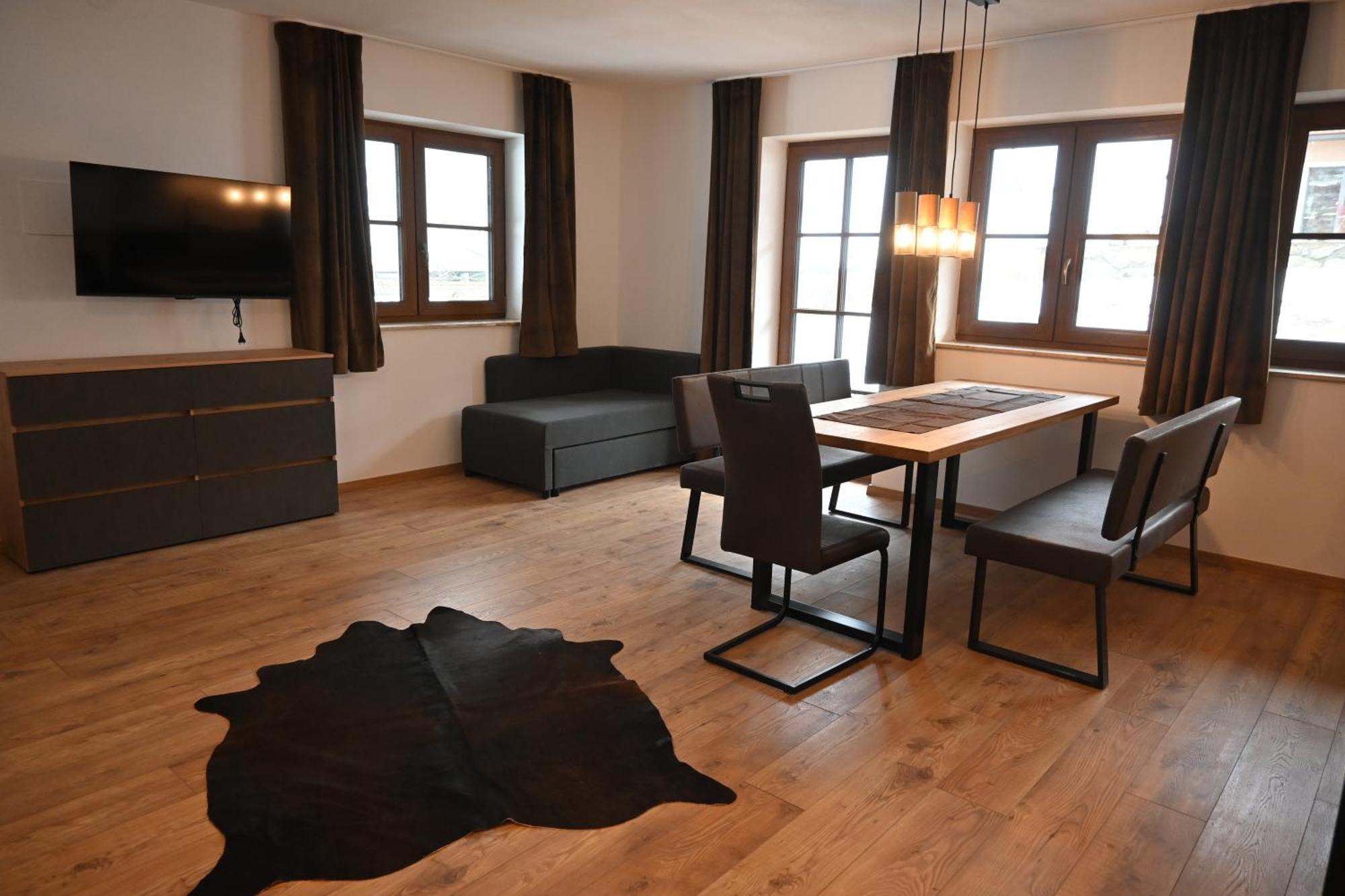Nicky Apartments And Studios نيديراو المظهر الخارجي الصورة