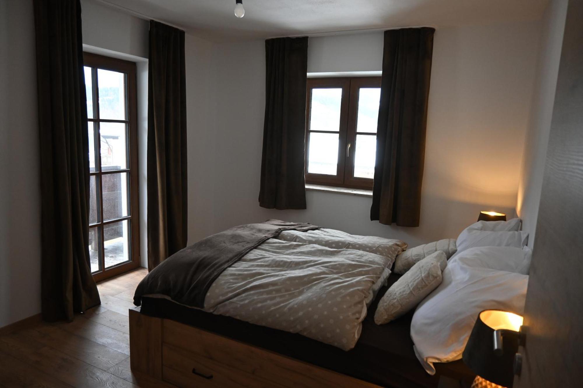 Nicky Apartments And Studios نيديراو المظهر الخارجي الصورة