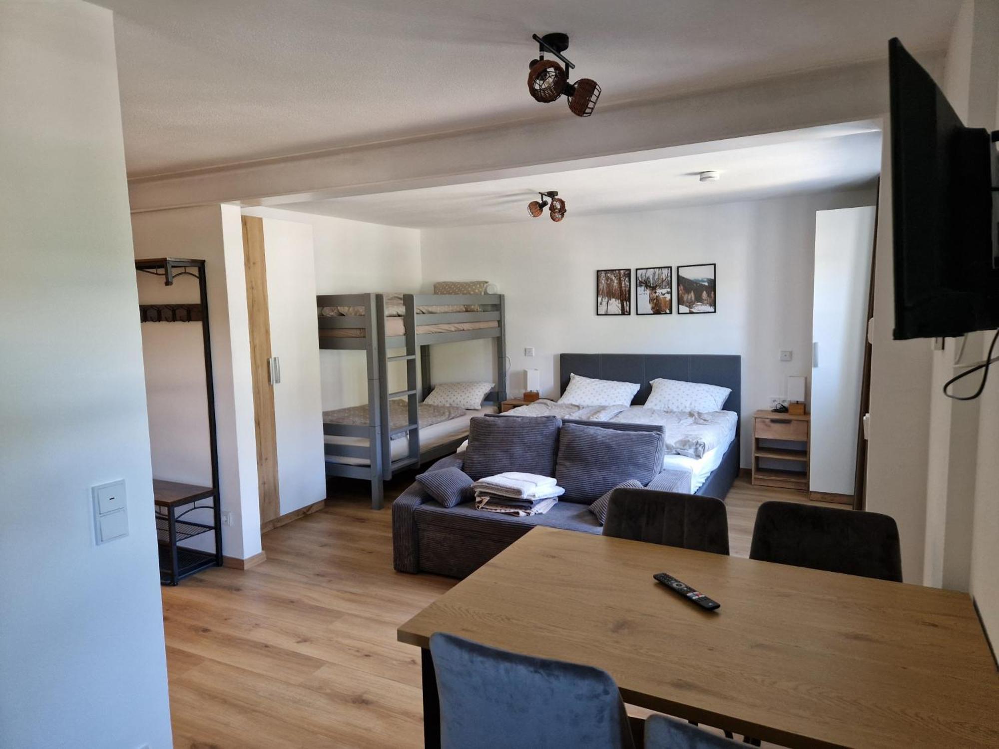 Nicky Apartments And Studios نيديراو المظهر الخارجي الصورة